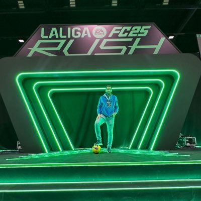 Jugador de fútbol. Entrenador de fútbol Nv. II. La historia está escrita por los que ganan. CM en @LaLiga