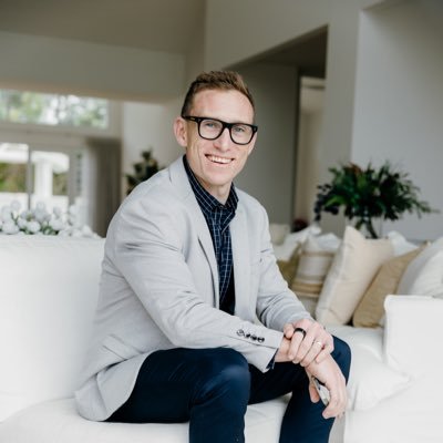 | Co-founding member of https://t.co/7Ny3OKupC4 • @collective_dao