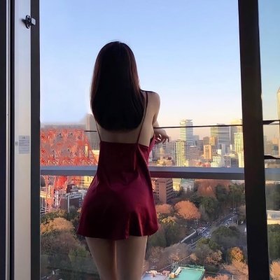 PalomaVerly's profile picture. Single