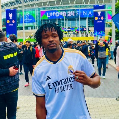 arefbrown2505's profile picture. 