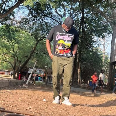Role model: Fireboy Dml. /Graphic designer 💻/CLOUD