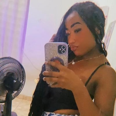 Nada a pedir , somente AGRADECER 🙌🏿❤️. 08/06👣💕. 06/03/2022 🖤 e 01/03/2023 🖤