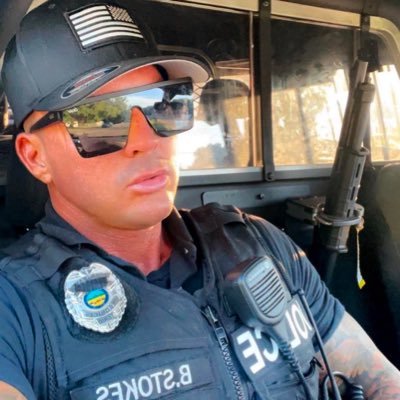 BStrokes5_0's profile picture. Lifestyle | Travel | Gratitude| Cop |DaD