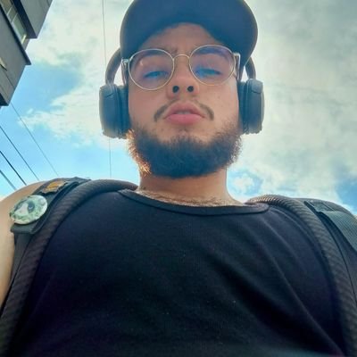 Transmasc 🏳️⚧️ he/him
25, Bumangués.
Solo me creé la cuenta para leer una funa y me amañé.