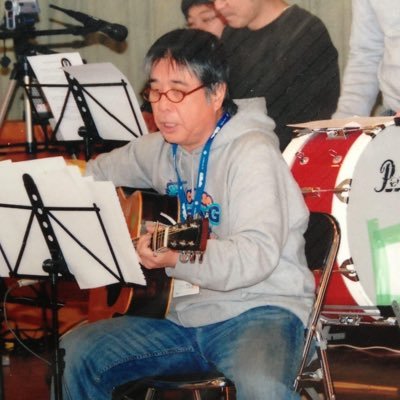 daichinoue7's profile picture. ファミリーキャンプの好きなハゲオヤジです。でも最近は子供たちが大きくなり着いてこなくなりました。寂しい限りです。たまに思い出したようにアコギ引っ張り出して自己満足の弾き語りもしてます。元アンミラのトラック運転手でした。