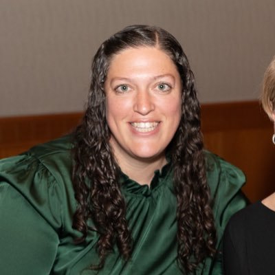 🍎 @ncpublicschools Educator Recognition Coordinator 🍎 2022 @BWFund Sandhills Region Teacher of the Year 🍎 21-22 @HokeCoSchools Teacher of the Year