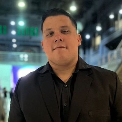 Periodista deportivo. Relator de fútbol. Intento hablar de fútbol. Cada tanto la cuenta se politiza o hablo de otros temas.