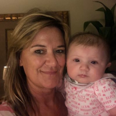 SandyB55579315's profile picture. 