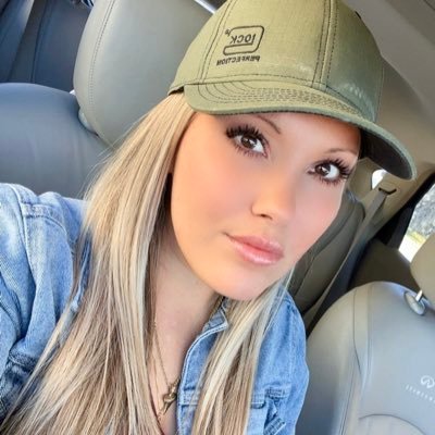 XoxAkire's profile picture. UNITED WE STAND✊🏼DIVIDED WE FALL 🖕🏼GLOBALISM, LUCIFERIANISM, & DEEP STATE❌ EXPOSE THE PEDOS🗣️ GOD BLESS AMERICA!🇺🇸⚖️🦅            •You Are The Resistance•