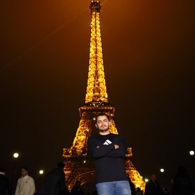 LoaizaMateo's profile picture. DHJ ❤️ 💻 Senior Software Engineer at @EPAMSYSTEMS 👨🏻‍💻 Root user at ⬇ Twitter: @cod_programador Instagram: @lenguajeprogramador (+36k)