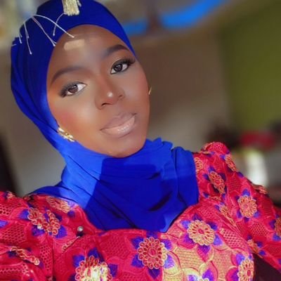 AdamBinOmar00's profile picture. A happy wifey&Mother💍🤱🏽|A Muslimah📿🧕🏾|ProudlyGambian🇬🇲|Student@UTG|Journalist| Comm.Specialist👩🏾‍💻A MayBorn🎂A dreamer 💭A ManUfan⚽️♥️