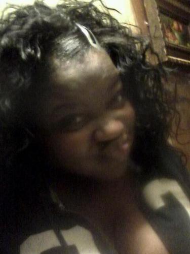17|Gemini|Bisexual|Smokee&Drinkk|Shoppinq|Tattoos| Cuttin` Ass|GettnHead| Stayinn Fly | && Makinn Money .