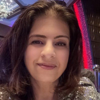 CEO @FirebirdMMedia, amateur baker, hashtag warrior (2x @midnight Top10, 1x winner) & occasional purveyor of really bad puns #scottsdale #vegas #usvi