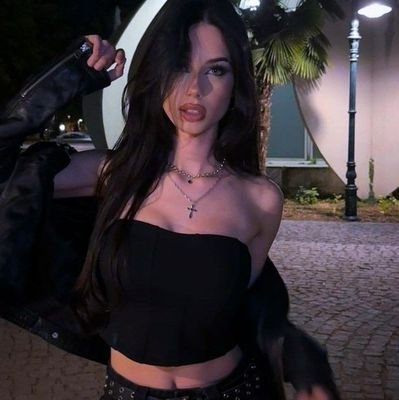 nkvtrrance's profile picture. “Hell is empty and all the devils are here”