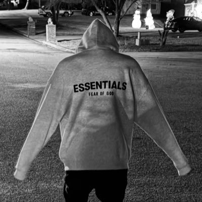 itzMonta18's profile picture. 