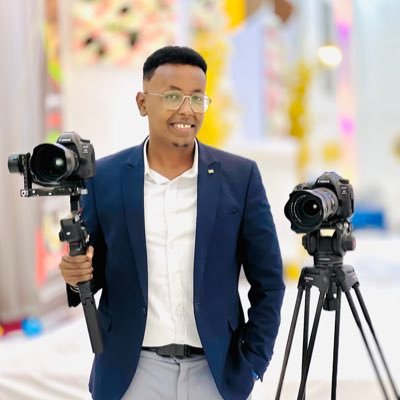 HuseynMuse's profile picture. Humanitarian || Social Worker || Camera Operator 📷📽 || reporter & newscaster || 💻📚bachelor of computer scieance
