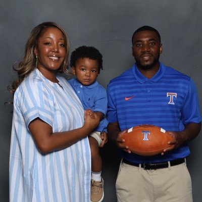 Husband. Father. Educator. Mentor. Leader of men. Head Football Coach @ Turner County High School FVSU 💙💛