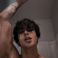 πΎππ§ππ¨! (@loving__chris) 's Twitter Profile