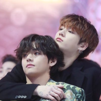 #BTOB songs HeAL me 💙 Be kind 🤍 Be heLpfuL 🙏🏻 Be happy 🌻 ☺ #MeLoonee #Joyful #Taekook ISFJ 🤍 I dreamed about JK but fell harder to Taehyung 💚#VK🐯🐰💜💚