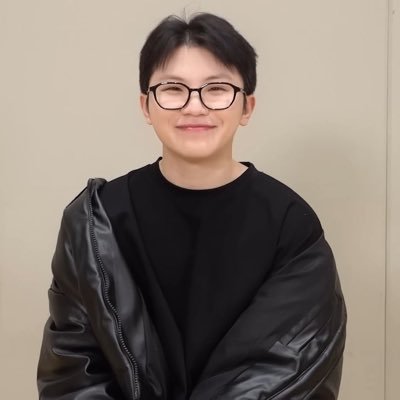 hoonphase's profile picture. ☾