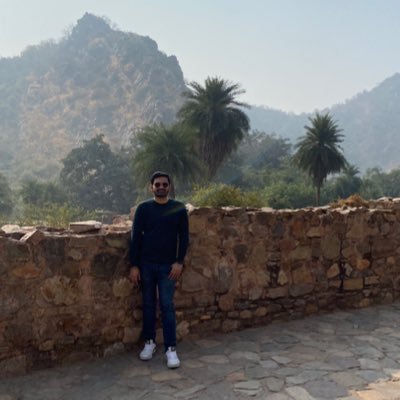 • Anaesthesia and Critical Care Resident • Pencil & Pastel Artist • Coffee aficionado • Avid Explorer of life • Travel Fanatic • Mahakaal Devotee