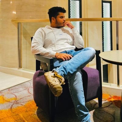 NoNeed2002's profile picture. Speaker ⚡
ALIEN HUNTER 😜
With and thru quotes sharing life and leadership wisdom and motivation 🙏