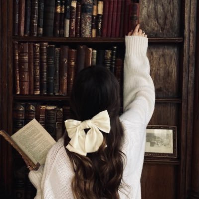 Lama_re77's profile picture. محامية | تسمو لترسيخ العدالة الوقائية