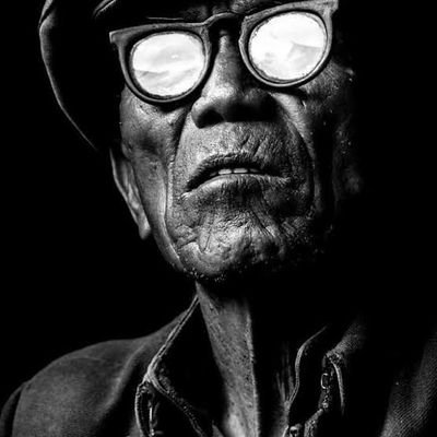 karli3535's profile picture. Castle-vania// Man fashion