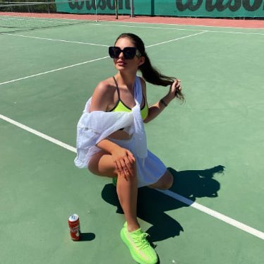 rfhtrhtrhjtjtjt's profile picture. Life should be full of pursuit and adventure.