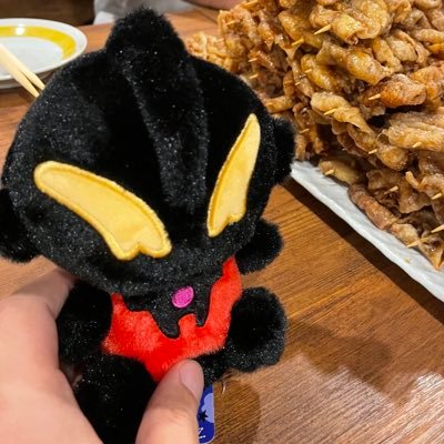 reokuma_mira's profile picture. 28歳 社会人 酒好き ウルトラリーガー 特撮がどんどん押し寄せてきている！！！！ 「ガルパンはいいぞ？」ガルパンのプレイマットにスリーブをつけていたら多分私だ。