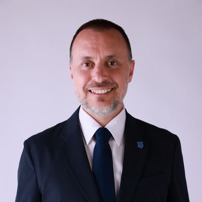 ⚽ Professional Futsal coach (UEFA Licence)
🇯🇵 @tachikawa_athle
🗒️ ex-@Futsal_Mataro ex-@SBFC_OFFICIAL
📩 @ProneoSports
