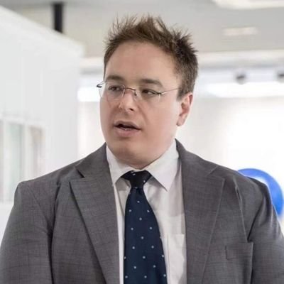 futuregravy's profile picture. I write marketing materials that convince people to buy your product or service NOW.