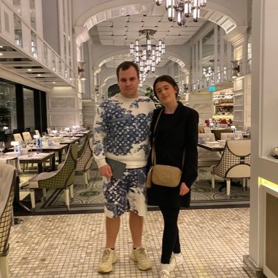 JesseyParente's profile picture. Passionate about luxury living. Driving the finest, wearing the best, and creating a life worth dreaming about. 🚘👔✨