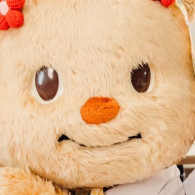 Astrawpuff's profile picture. Personal use | art lover & rt