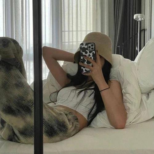 DoolesgoughiHE's profile picture. Brand Strategist