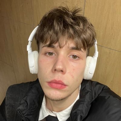 myzkvit's profile picture. 20 років 🇺🇦