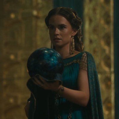 ╳ ▒░ Prima Filla ╰┄┄┄ 𝘨𝘭𝘢𝘥𝘪𝘰𝘭𝘶𝘴 𝘢𝘶𝘳𝘦𝘶𝘴 𓂅 ⨟ ╱ #AncientRomeRP