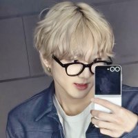 iris⋆ (@143yjwz) 's Twitter Profile