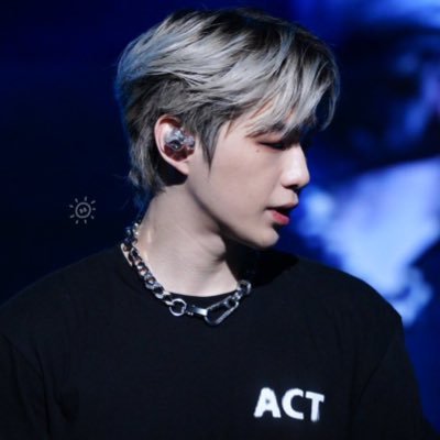 #Glow_to_Haze 🩷🩶 #KangDaniel #강다니엘さんのプロフィール画像