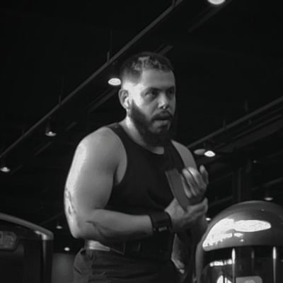 paiva_jpg's profile picture. jardineiro gourmet, tatuador e aspirante a powerlifter