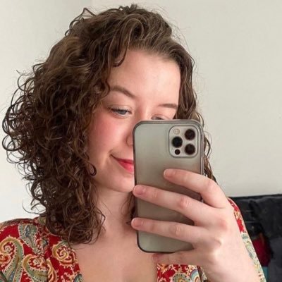 nrnowlin's profile picture. bless mum home 💞