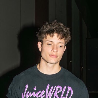 Stand Up Comedian/Actor/Person. NEW NETFLIX SPECIAL OUT NOW! Insta: MattRife. TOUR DATES👇