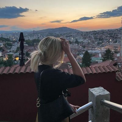 mrsko_mi_je's profile picture. шта се ово са мном дешава