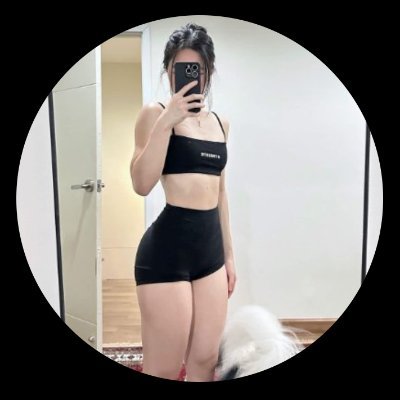 mei10101087's profile picture. I am 37 years old, single. A little girl living in the heart of America. I have a shoe factory, take orders, design and process orders at https://t.co/DjDoi9yX0A