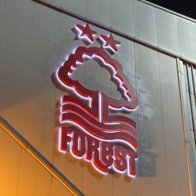 “Oh mist rolling in from the Trent.....” @NFFC