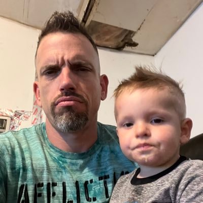 xander22407's profile picture. Also a Dragon Believer!