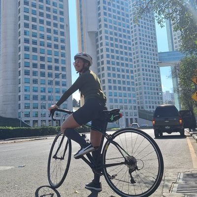 Socióloga de la UNAM y estudiante de ingeniería de ciencia de datos en la UVM. Team datos libres, seguridad ciudadana y gatitos.
