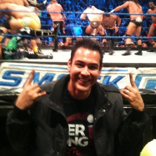 TheBeanSays's profile picture. I have a wife, a child and a beautiful home...what would make me jump in the tub with a cordless phone?