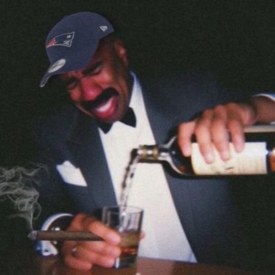 GuyFawkesboro's profile picture. Masshole | 
📘📕 #PatsNation
🟪🟨 #GEAUX