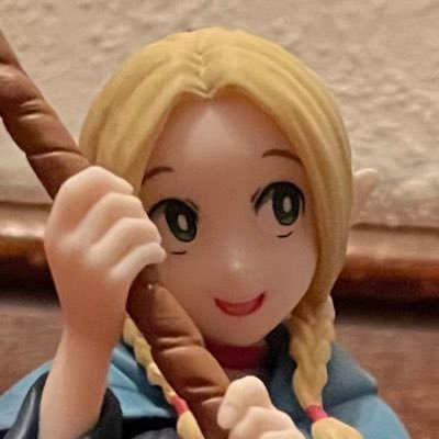 hungryelfgirl's profile picture. main account @kitsunemomster